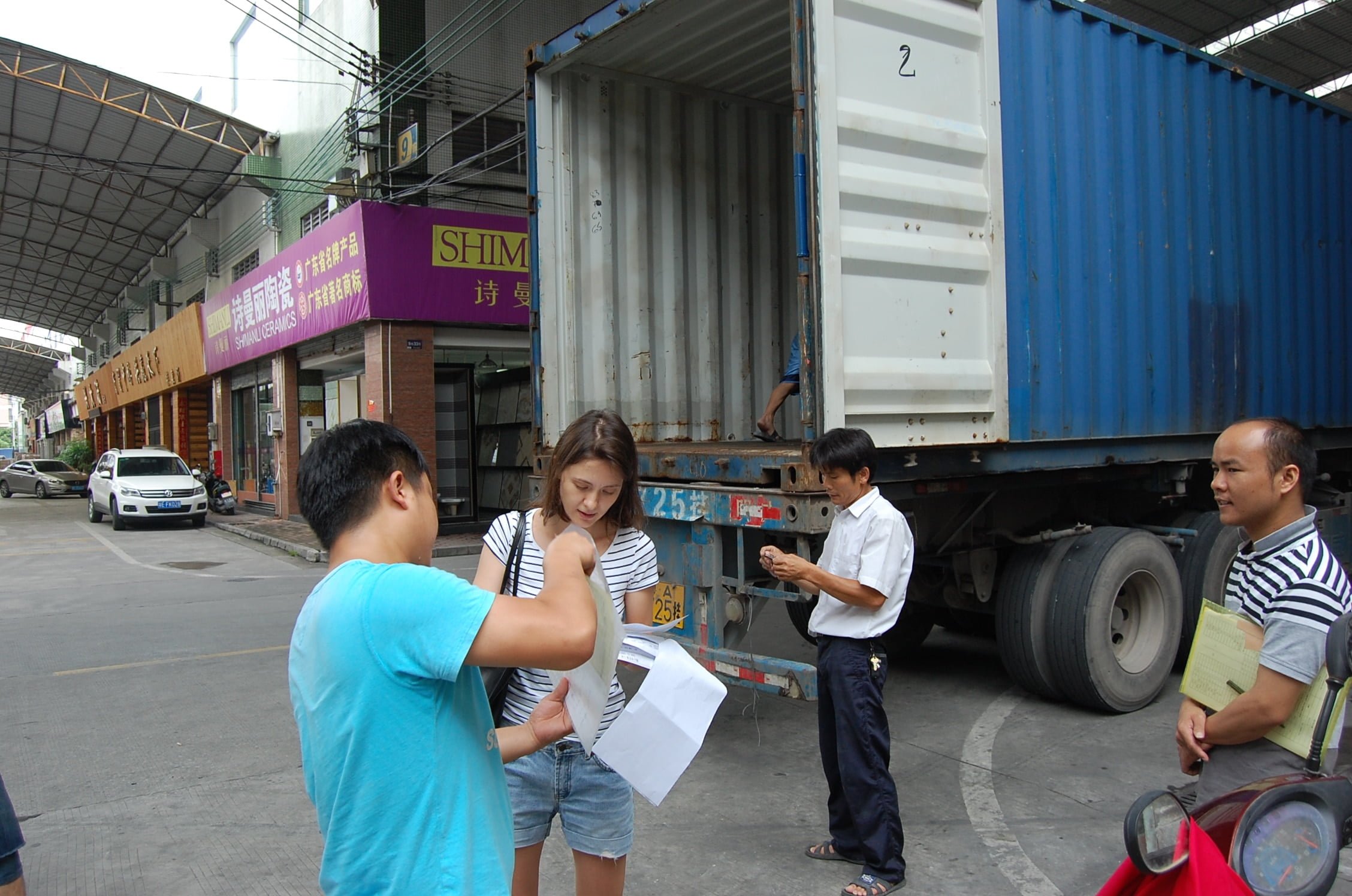 Warehouse operations in Guangzhou